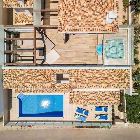 Sunflower By Ocvillas Villa