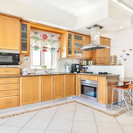 Sunflower By Ocvillas Villa *