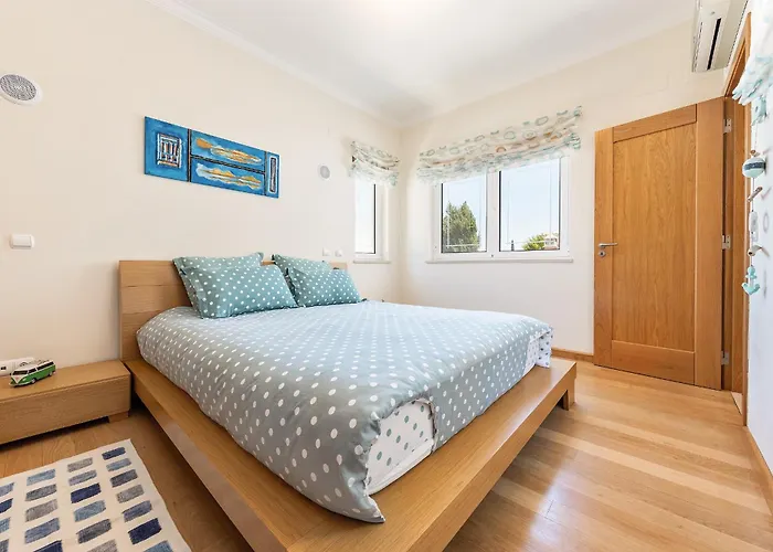 Вилла Sunflower By Ocvillas