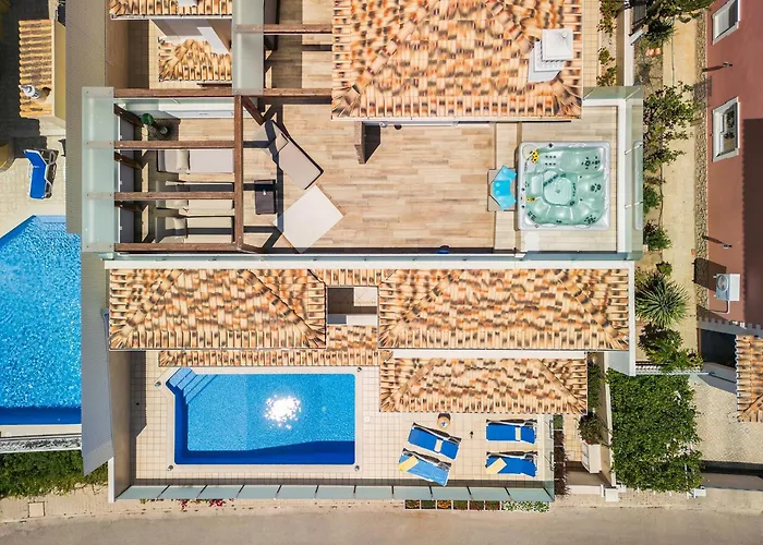 Sunflower By Ocvillas Villa